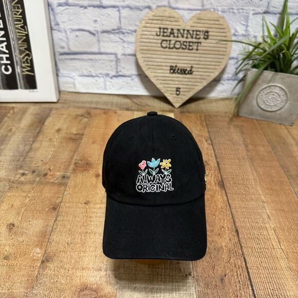 Adidas Hat Black Cap OSFM - Always Original Floral Flowers Strapback - Picture 1 of 8